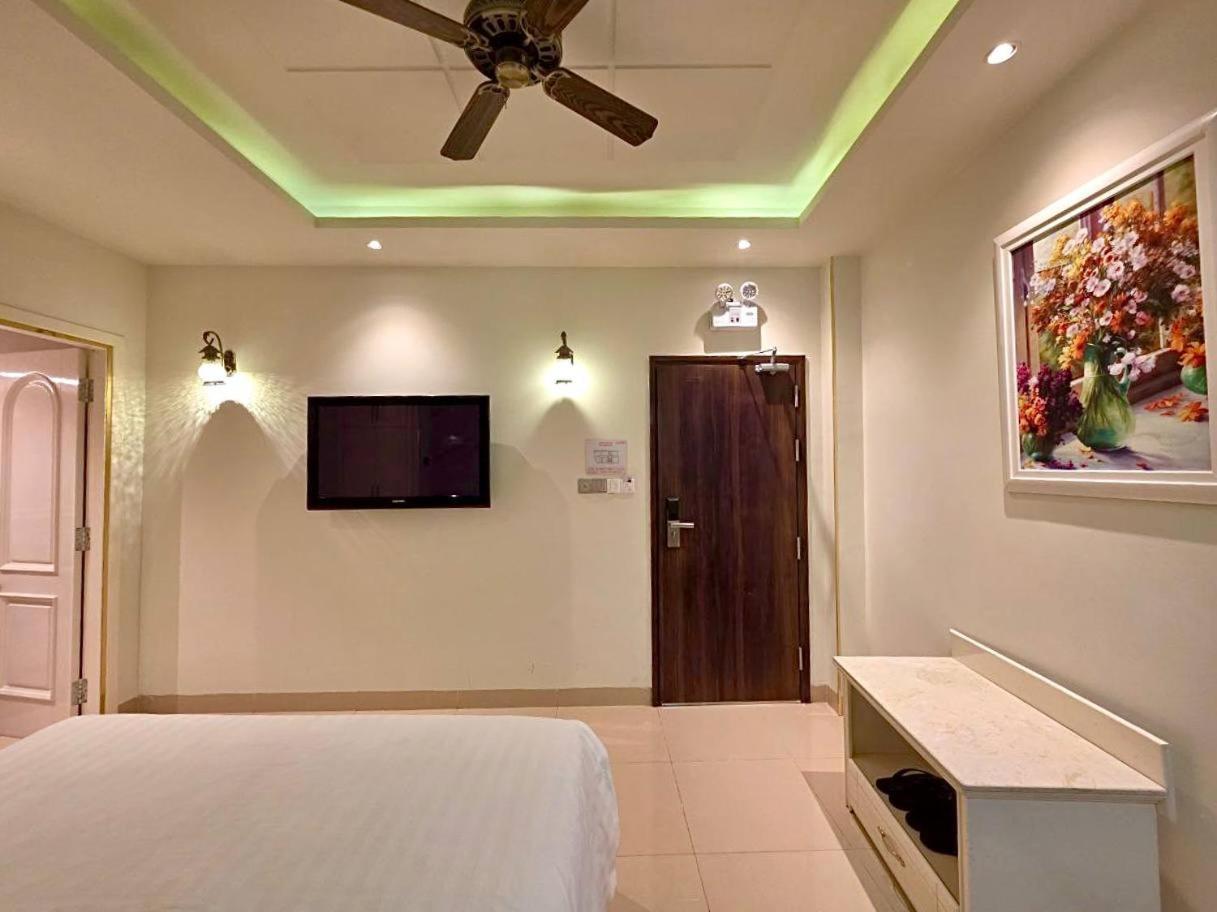 Tulip Hotel 3 Νταλάτ Εξωτερικό φωτογραφία